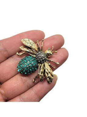 ⭐Bumble Bee Brooch Pin With Green Rhinestones Gold-Tone Metal Insect Jewelry New